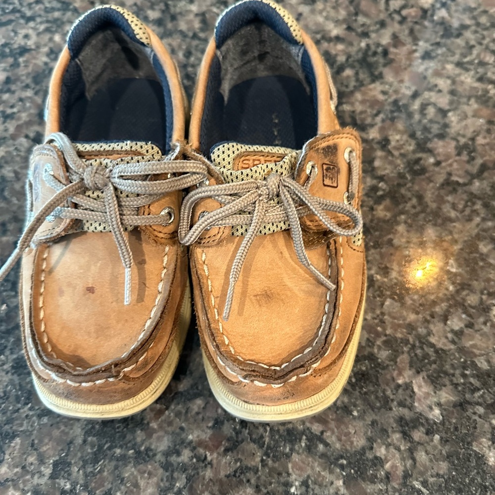 Boys Sperrys